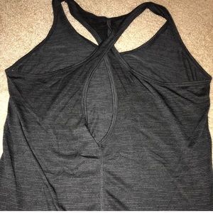 Black cross cross tank